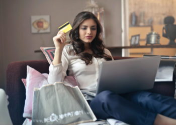 Dobór kosmetyków przez internet