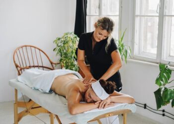 Rozluźnianie napięcia mięśniowego — o czym mowa w praktyce?