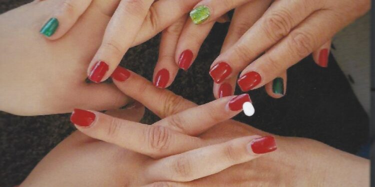 modne paznokcie